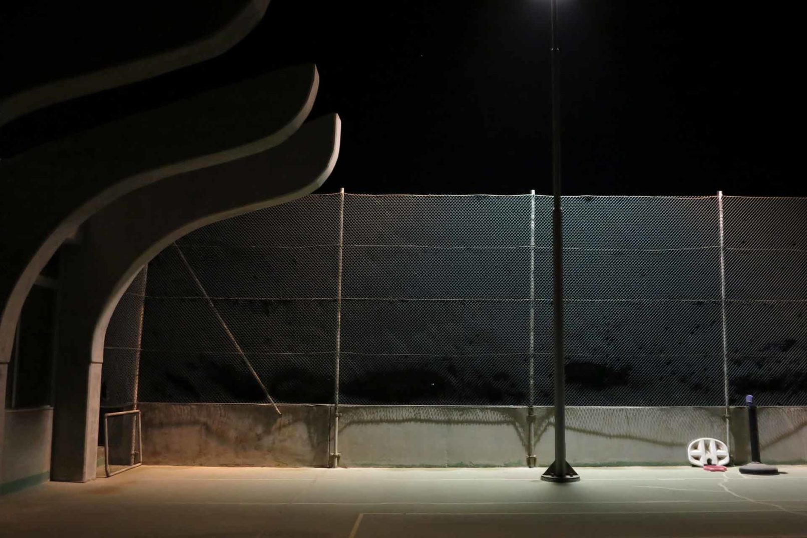 hany-tamba-tennis-court-beirut-photo