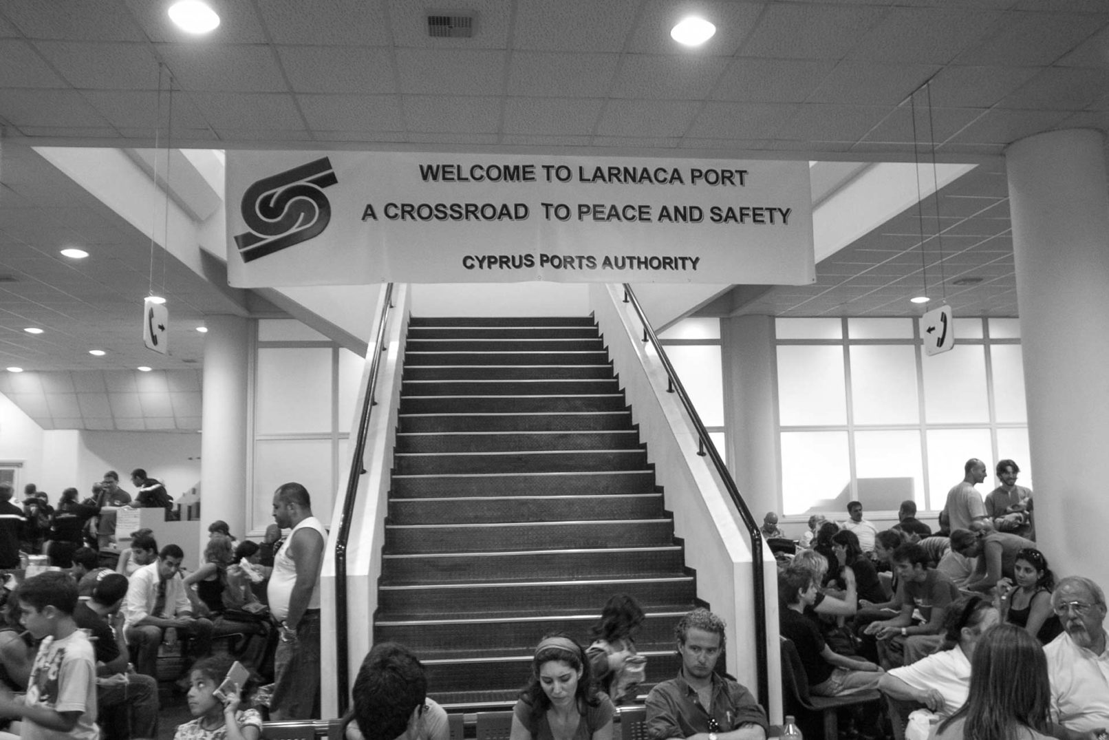 hany-tamba-evacuation-2006